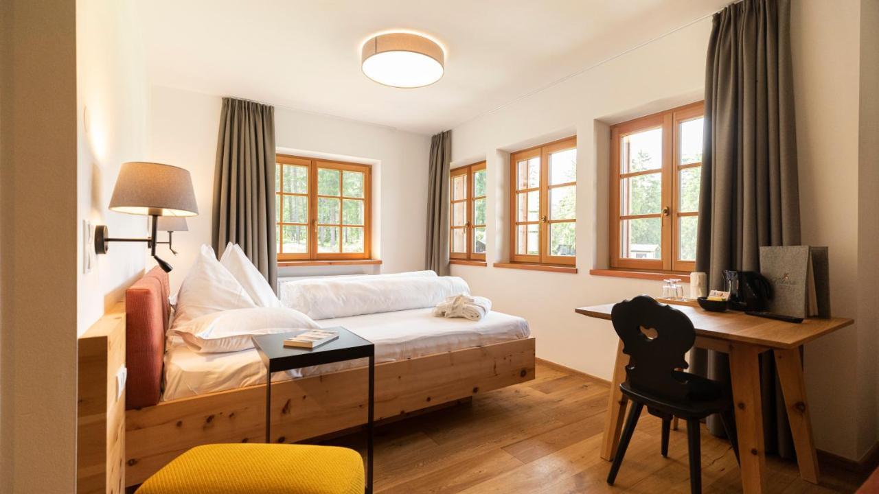 Natura Boutique Chalet Wellness Spa Dobbiaco Zewnętrze zdjęcie
