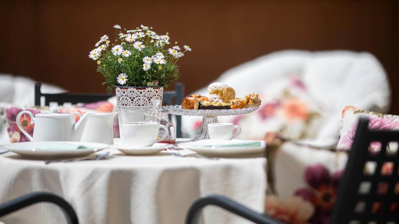 Natura Boutique Chalet Wellness Spa Dobbiaco Zewnętrze zdjęcie
