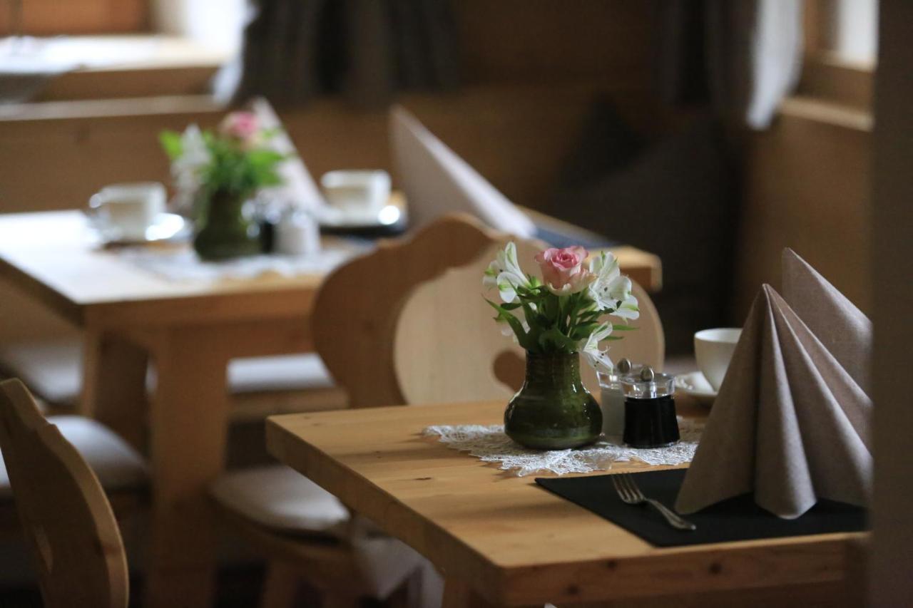 Natura Boutique Chalet Wellness Spa Dobbiaco Zewnętrze zdjęcie